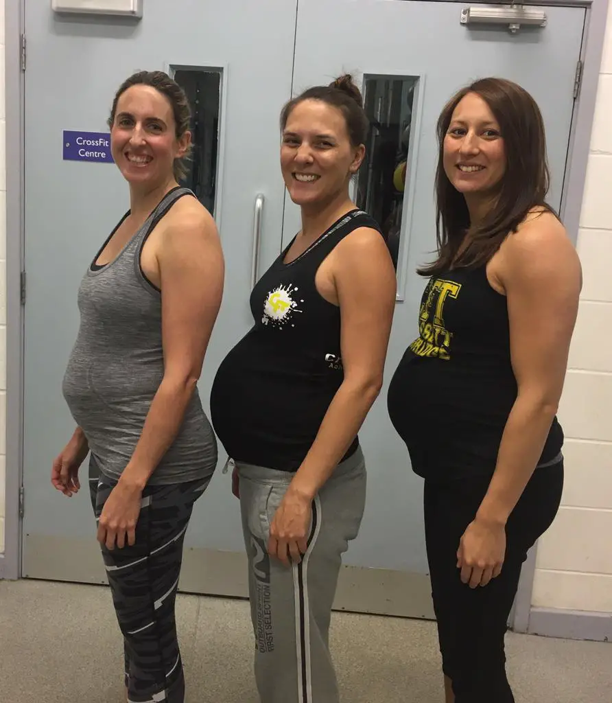 Pregnant ladies doing CrossFit